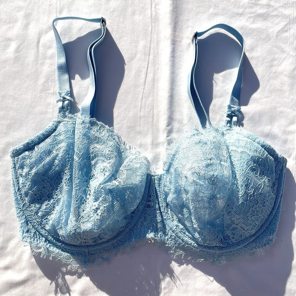 Victoria's Secret Light Blue Lace Underwire Bra